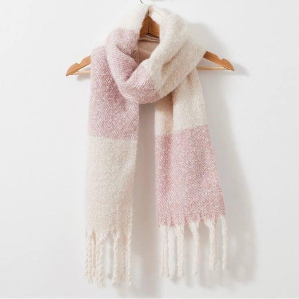 Gentle Fawn cozy scarf in pink/beige